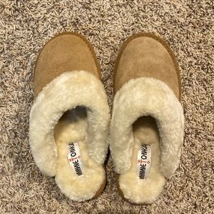 New Minnetonka fuzzy slippers